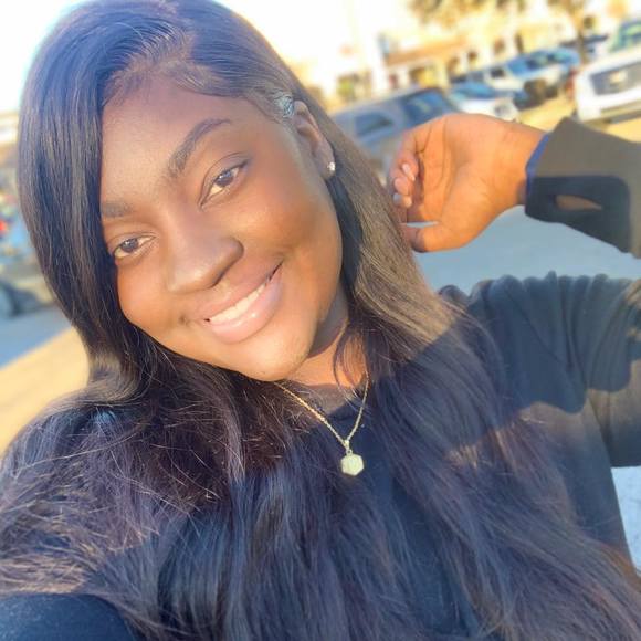 cutefemalen12